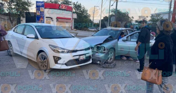 Accidente en el Eje Vial de Ciudad Victoria deja lesionados y daños materiales
