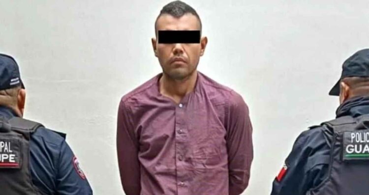Arrestan a sujeto por quemar bolsas de basura en una finca de Guadalupe, NL