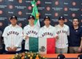 Astros firman prospectos mexicanos