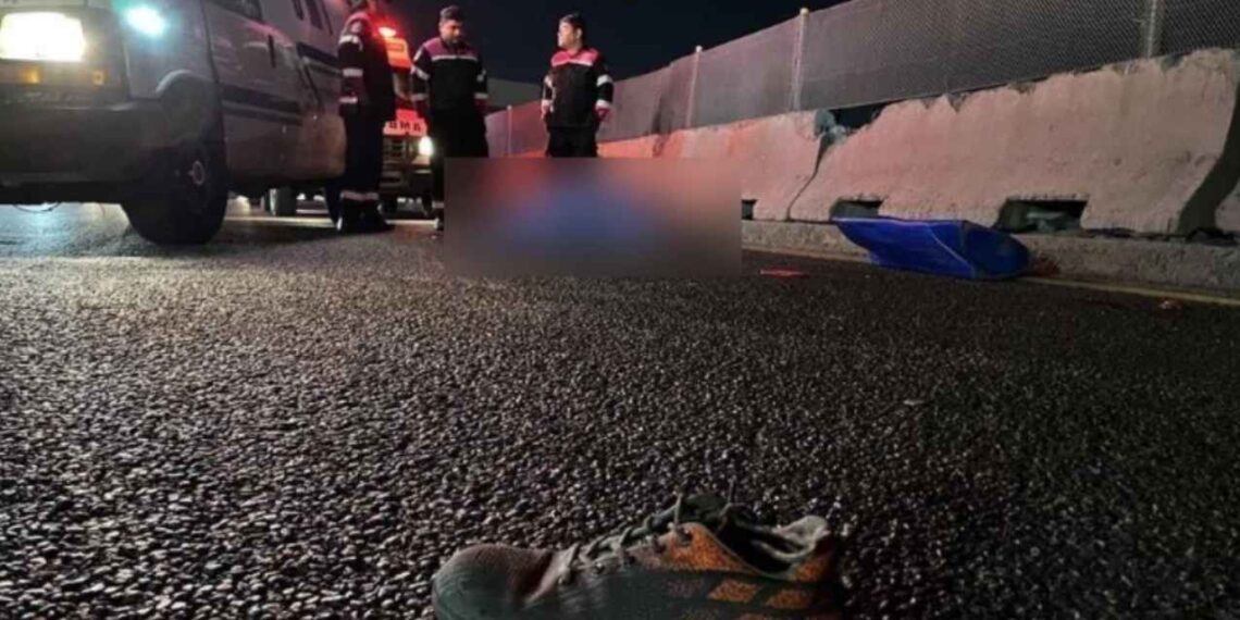 Atropellan y matan a hombre en Apodaca, NL; conductor huye del lugar