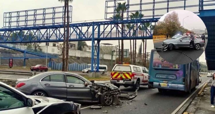 Automovilista se impacta contra camión urbano en la Av. Morones Prieto en San Pedro, NL; hay un lesionado