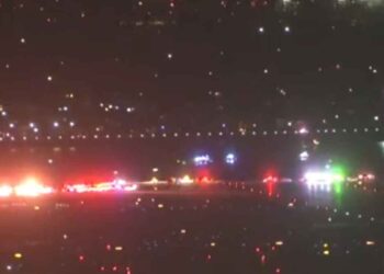 Avioneta se estrella cerca del Aeropuerto Ronald Reagan en Washington