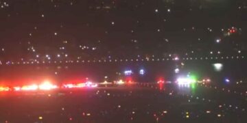 Avioneta se estrella cerca del Aeropuerto Ronald Reagan en Washington