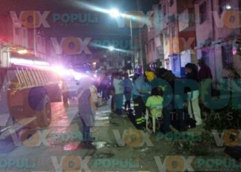 Bomberos sofocan incendio en departamento del fraccionamiento Los Mangos en Altamira, Tamaulipas