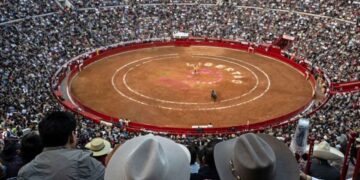 CDMX admite iniciativa ciudadana para prohibir corridas de toros