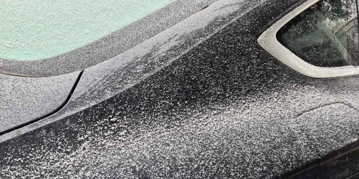 Caída de aguanieve en Monterrey, Nuevo León