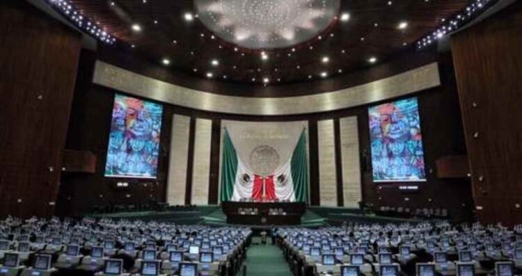 Cámara de Diputados intenso