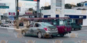 Cambia de carril sin precaución y provoca accidente en Ciudad Victoria