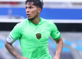 Carlos Salcedo podría sumarse a los Rayados para el Clausura 2025