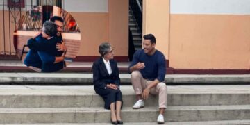 Carlos despide Madre Petra