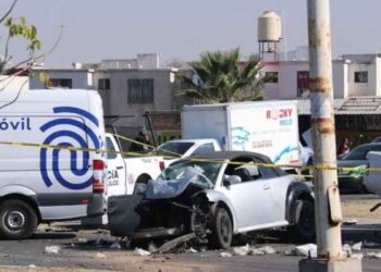 Choque entre 2 automóviles en Tlajomulco, Jalisco, deja un muerto y tres heridos