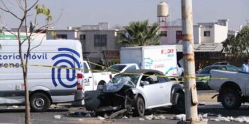 Choque entre 2 automóviles en Tlajomulco, Jalisco, deja un muerto y tres heridos