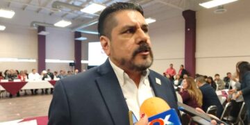 Club de Leones de Reynosa lleva abrigo a quienes más lo necesitan