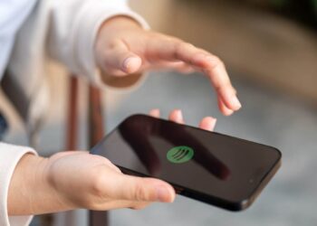 Como activar los videos en Spotify