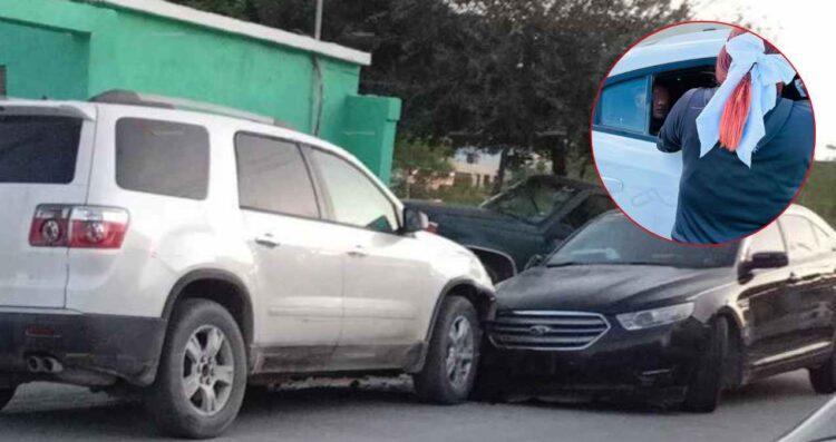 choca vehículos estacionados Matamoros