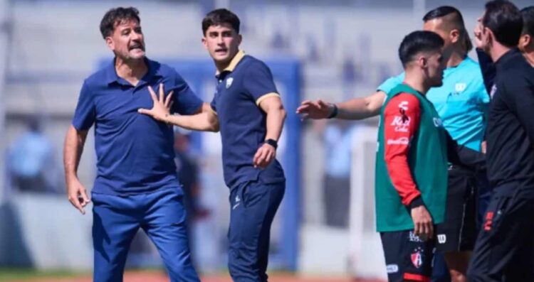 Conflicto entre Gustavo Lema y Gonzalo Pineda genera malestar en la afición de Pumas