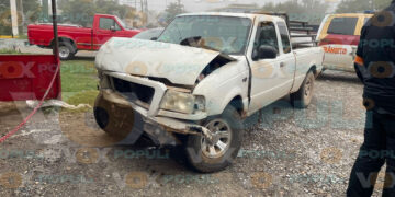 Convulsiona al volante y choca contra barda en Ciudad Victoria