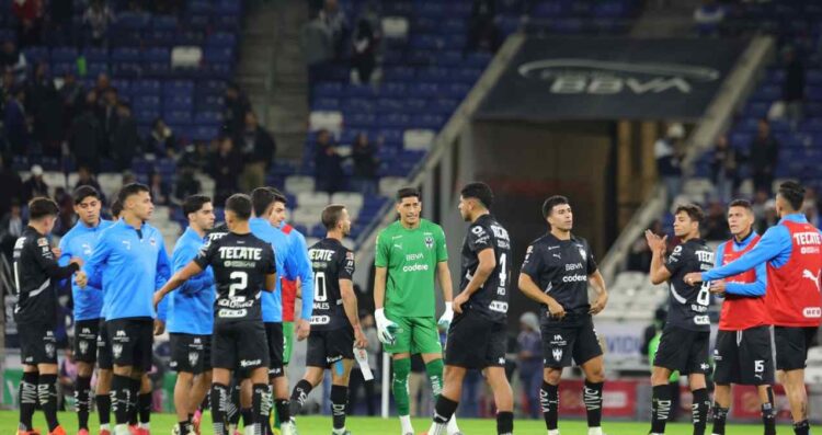 Demichelis espera refuerzos para Rayados en el Clausura 2025