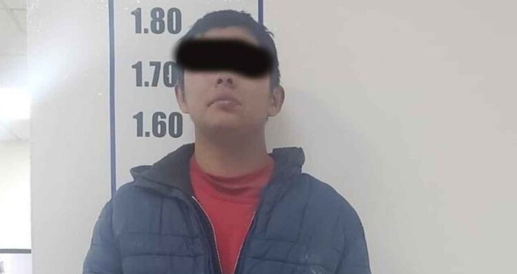 Detienen a hombre por agredir con un cuchillo a su esposa en Escobedo, Nuevo León