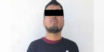 Detienen a hombre por amenazar a su madre con cuchillo en Guadalupe, Nuevo León