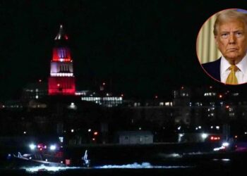 Donald Trump se pronuncia sobre trágico choque de avión y helicóptero en Washington