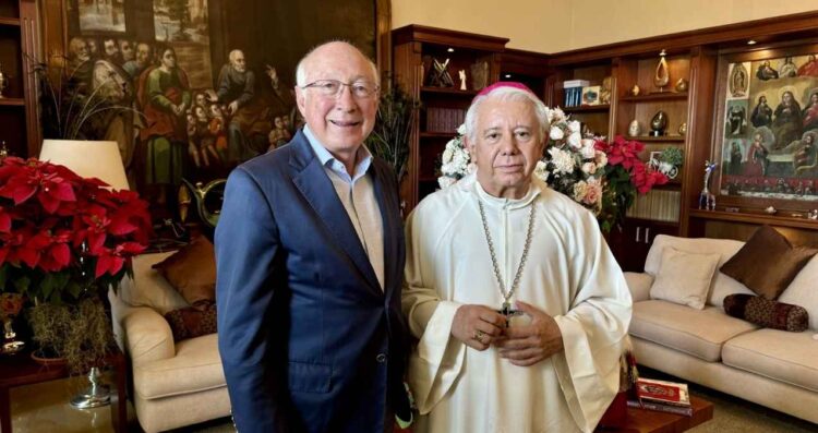 Salazar sugirió a Sheinbaum diálogo con la Iglesia