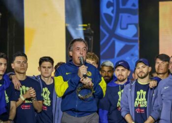 Emilio Azcárraga Jean habla sobre la fecha de finalización de la remodelación del Estadio Azteca