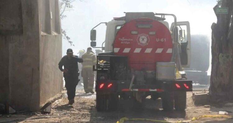 FGR asegura huachicol y vehículos tras incendio en Tlajomulco, Jalisco