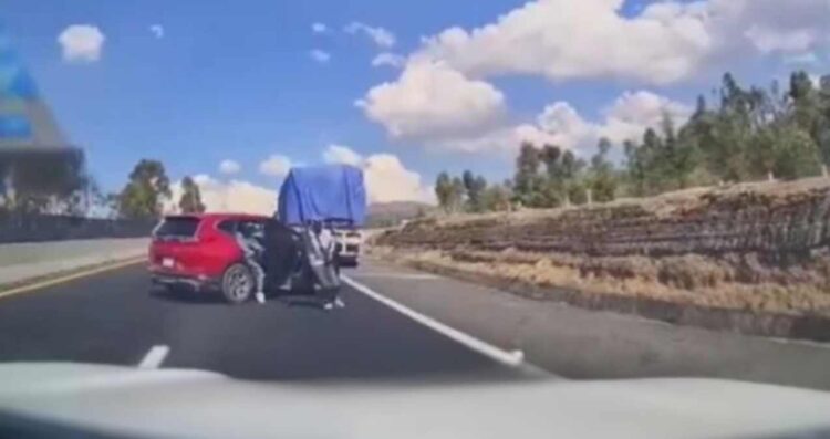 Familia enfrenta intento de asalto en la México-Texcoco: Así lo vivieron VIDEO