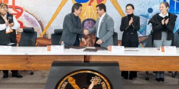 UAT Escuela de Economía España