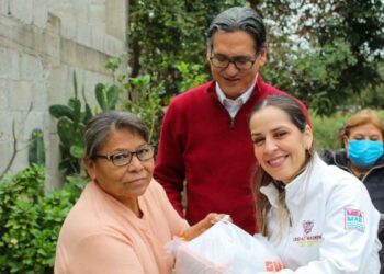 Fortalece DIF Ciudad Madero a más de cien familias en jornada de entrega de apoyos alimentarios