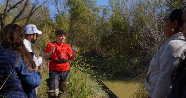 Fortalece Nuevo Laredo acciones de saneamiento del río Bravo; es primer municipio en Tamaulipas con sistema para detener residuos sólidos