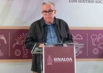 Rubén Rocha Moya renuncia