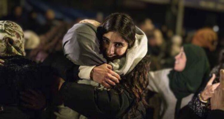 Hamás liberará a más rehenes israelíes en frágil tregua con Israel
