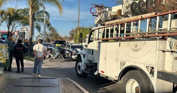 Hombre cae descarga Zapopan