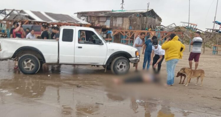 Hombre lesionado tras caer de una camioneta en la playa Bagdad, Matamoros