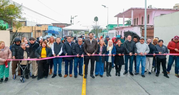 Inauguró Carlos Peña Ortiz pavimentación con recursos del REPUVE