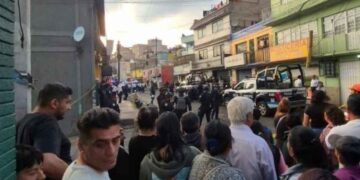 Intensa balacera en Naucalpan deja dos jóvenes sin vida