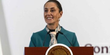 La Mañanera de Sheinbaum HOY 2 de enero Inicia entrega de tarjetas de Pensión Mujeres Bienestar en apoyo a miles de beneficiarias