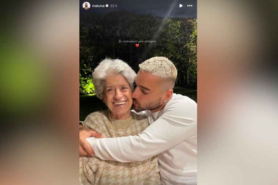Maluma despide abuelita fotografía (1)