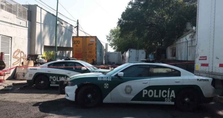 Masculino pierde la vida al ser arrollado por un tráiler en la Ciudad de México