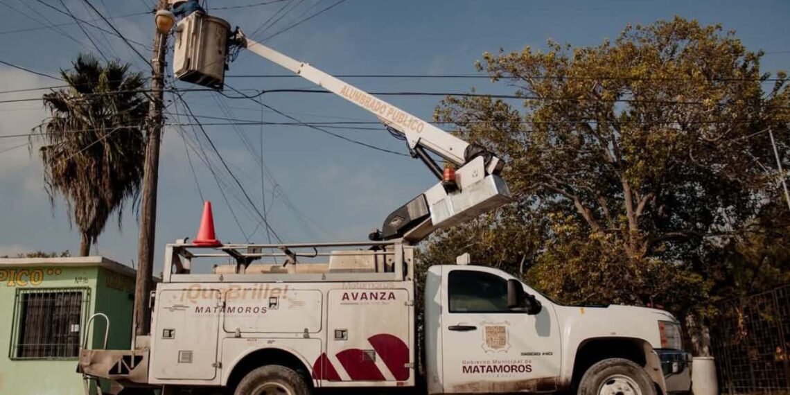 mejoras en alumbrado público en Matamoros