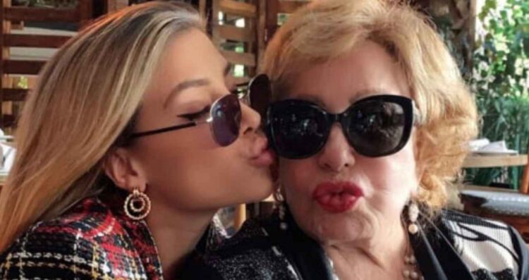 Michelle honra Silvia Pinal