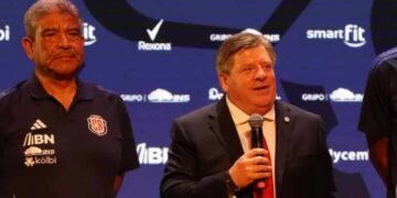 Miguel Herrera presenta su lista de convocados para debutar con la Selección de Costa Rica ante Estados Unidos