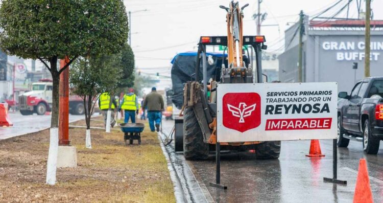 Carlos Peña impulsa mejoras en Las Fuentes de Reynosa