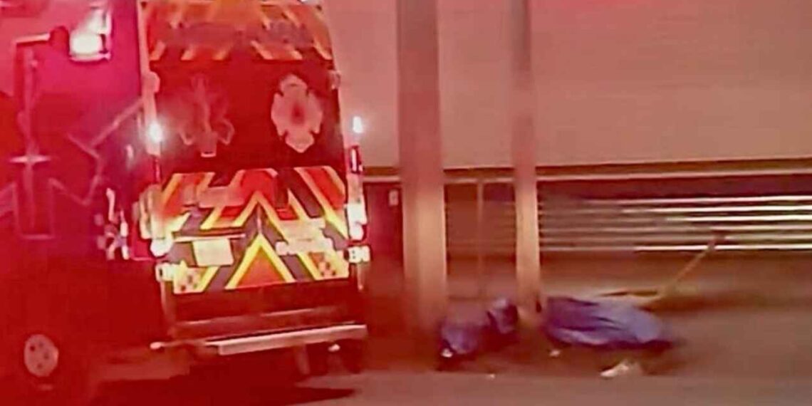 Mujer pierde la vida tras ser atropellada en San Nicolás, Nuevo León; conductor huyó