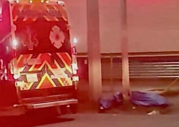 Mujer pierde la vida tras ser atropellada en San Nicolás, Nuevo León; conductor huyó