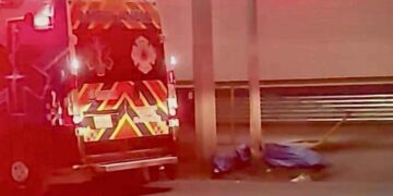 Mujer pierde la vida tras ser atropellada en San Nicolás, Nuevo León; conductor huyó