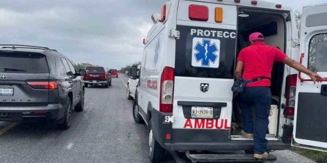 Niño se desmaya en fila de paisanos en San Fernando y es trasladado al hospital