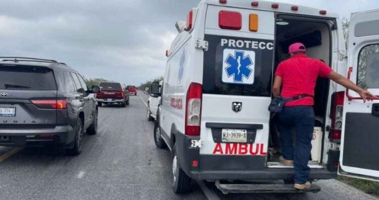 Niño se desmaya en fila de paisanos en San Fernando y es trasladado al hospital